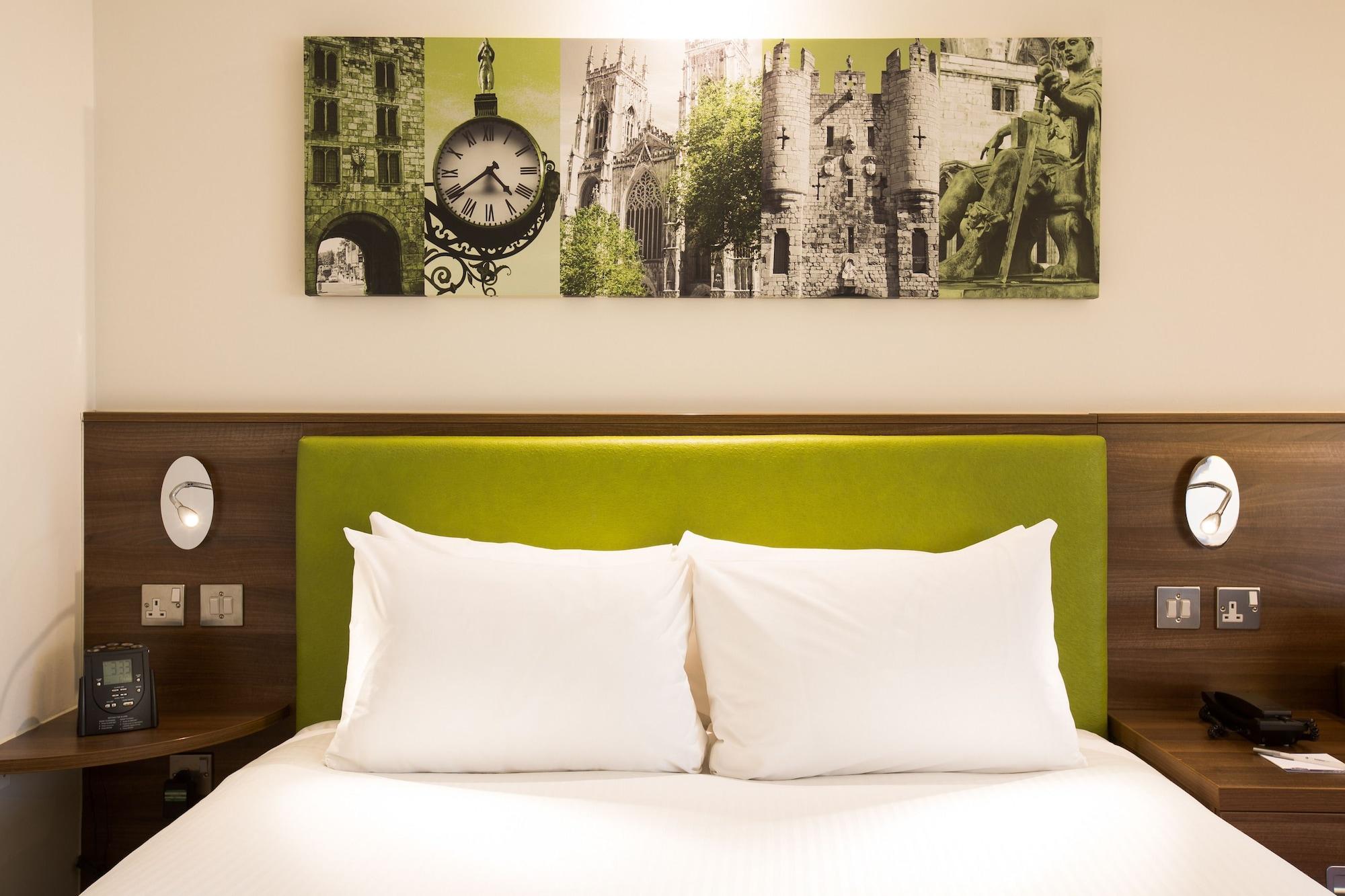 Hampton By Hilton 3* York