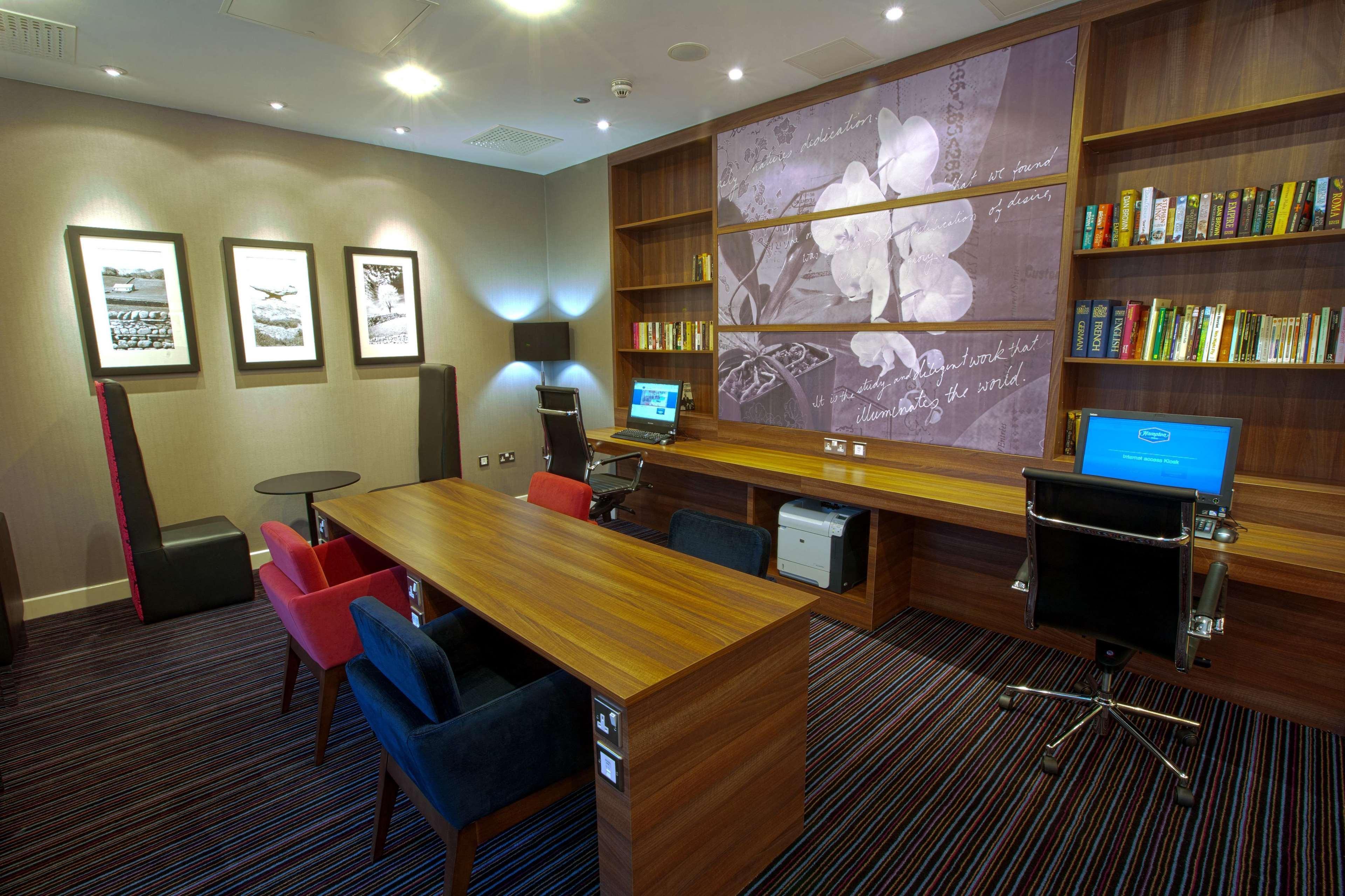 Hampton By Hilton
