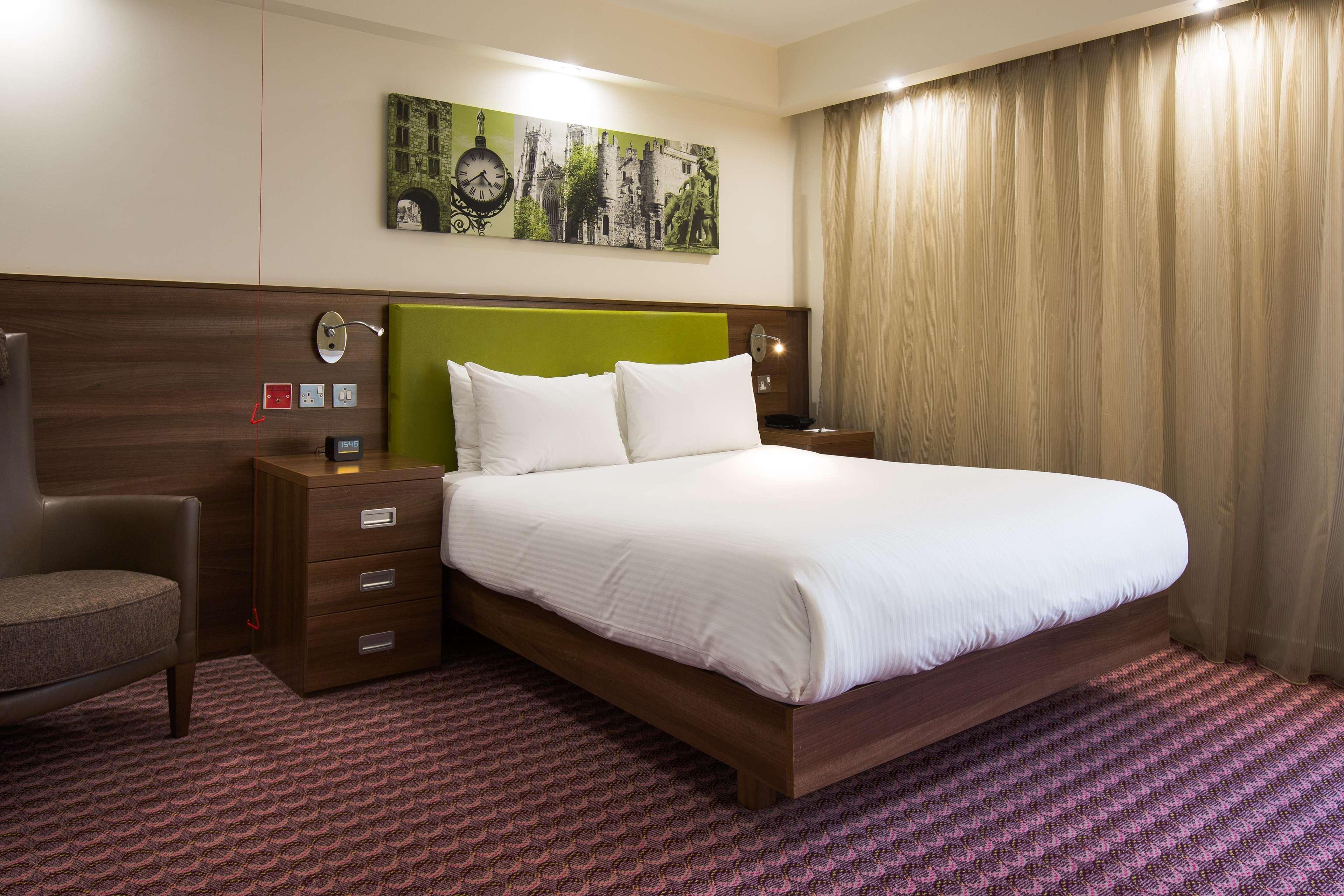 Hampton By Hilton Hotel