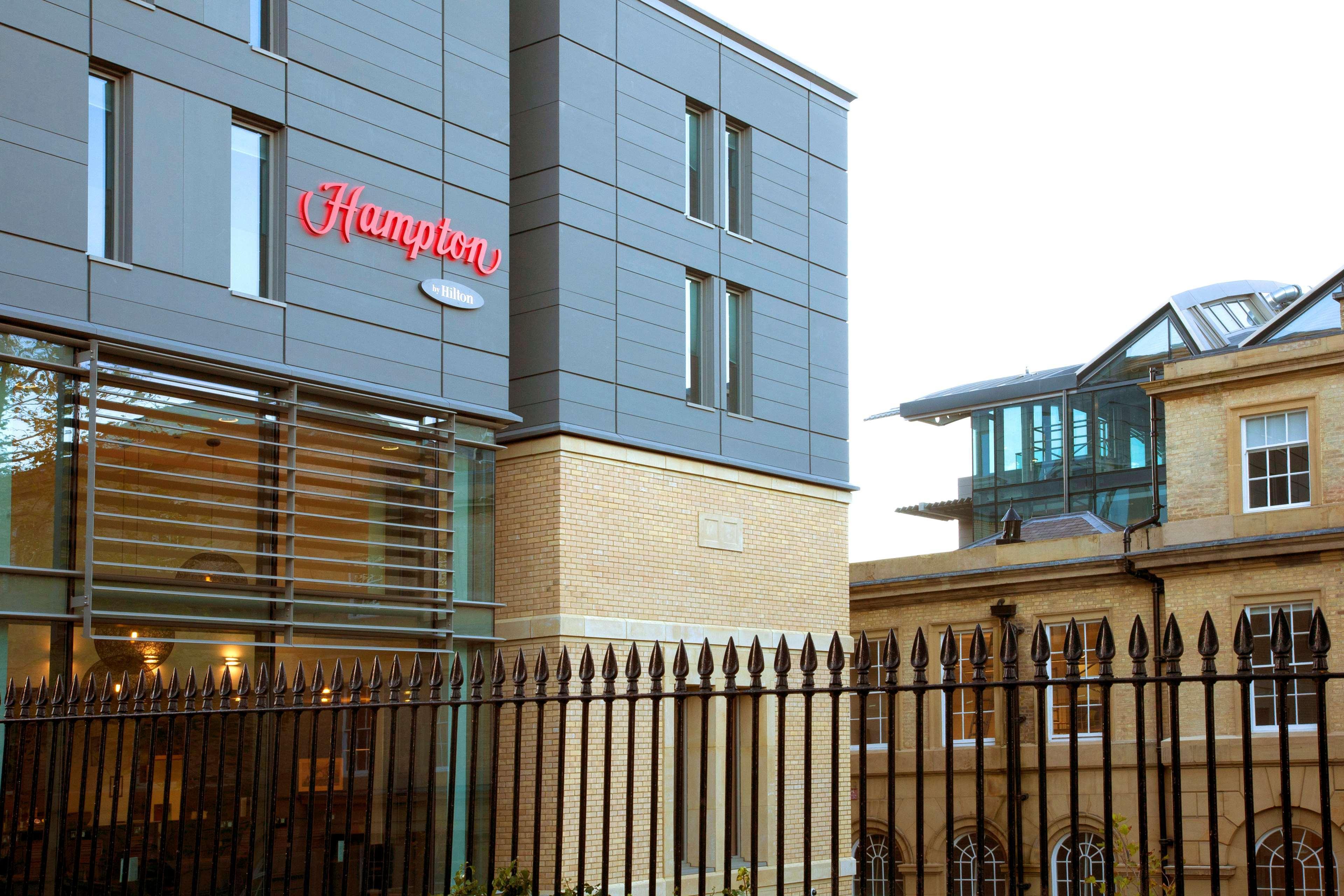 Hampton By Hilton Hotel 3*
